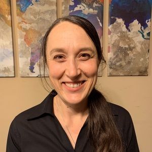 Meet your Posher, Stacy